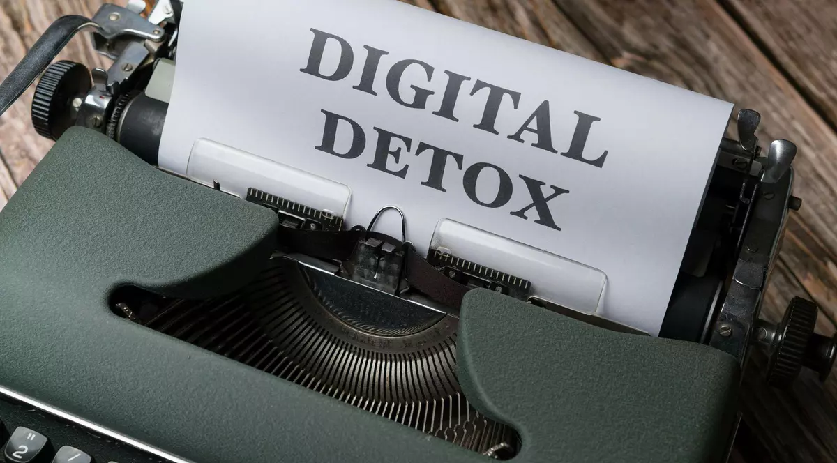 „Digital detox” paradox: cum folosești tech-ul ca să folosești mai puțin tech