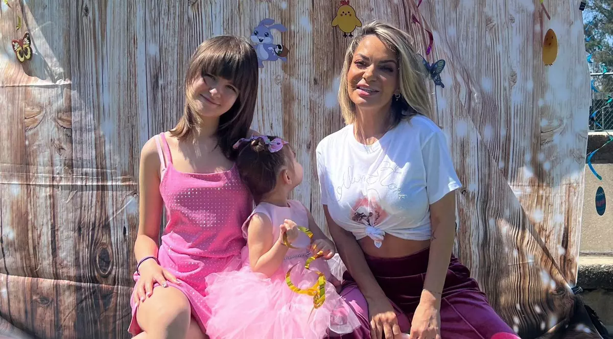 Imagini cu Andreea Antonescu și fiica ei, în Las Vegas. Sienna a împlinit 15 ani și seamănă perfect cu mama ei. „La mulți ani, sufletul meu”