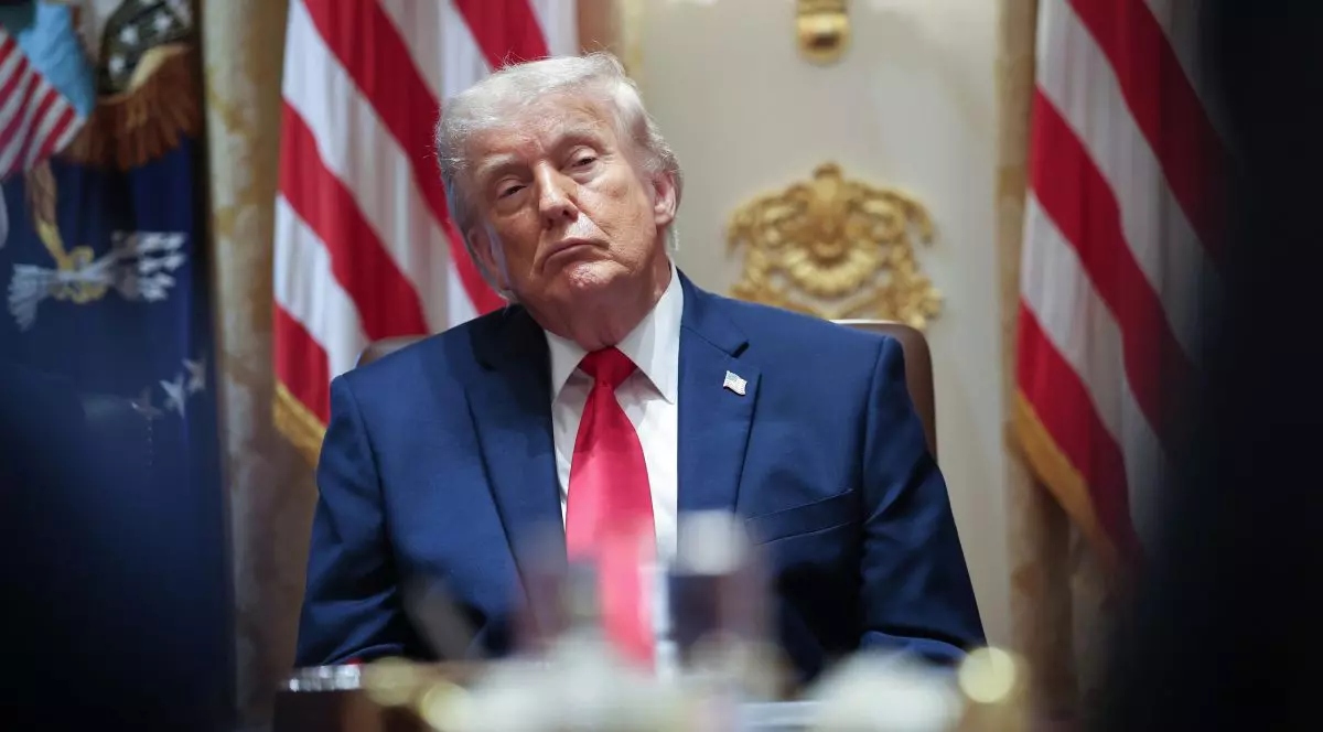 Donald Trump în timpul unei ședințe de cabinet la Casa Albă.
