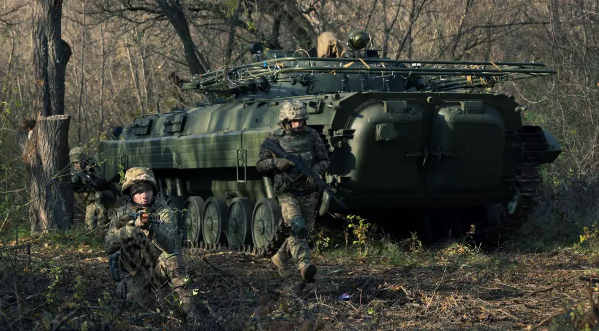 Militari ucraineni în ofensivă pe 20 noiembrie 2024, în Zaporijia, Ucraina.