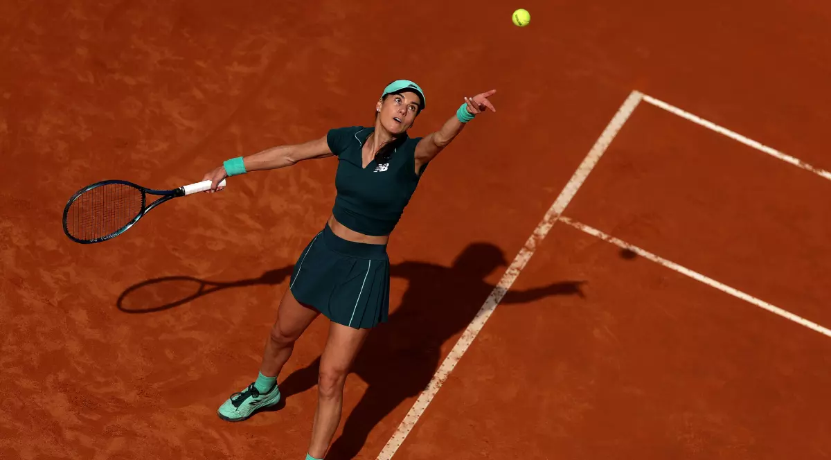 Sorana Cîrstea, în timpul unui meci de tenis.