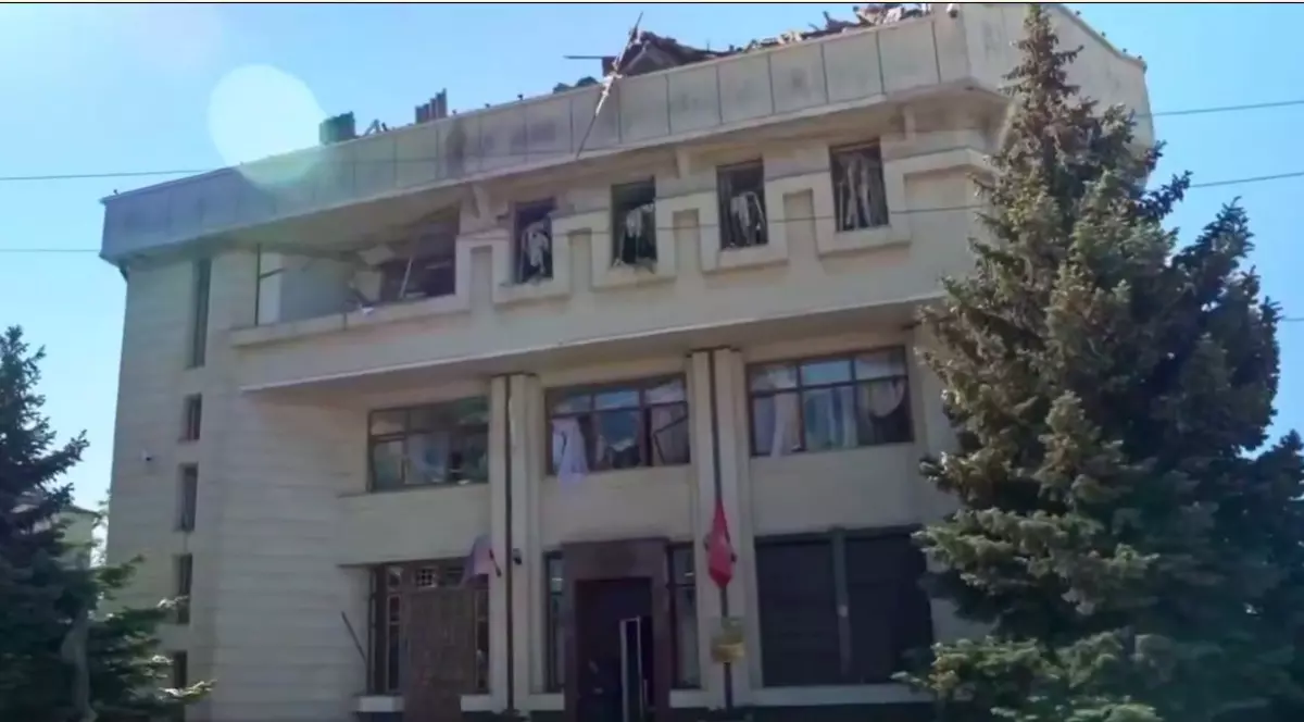 Ucrainenii afirmă că au lovit cartierul general al Flotei Ruse de la Marea Neagră Captură X @ukraine_frontup