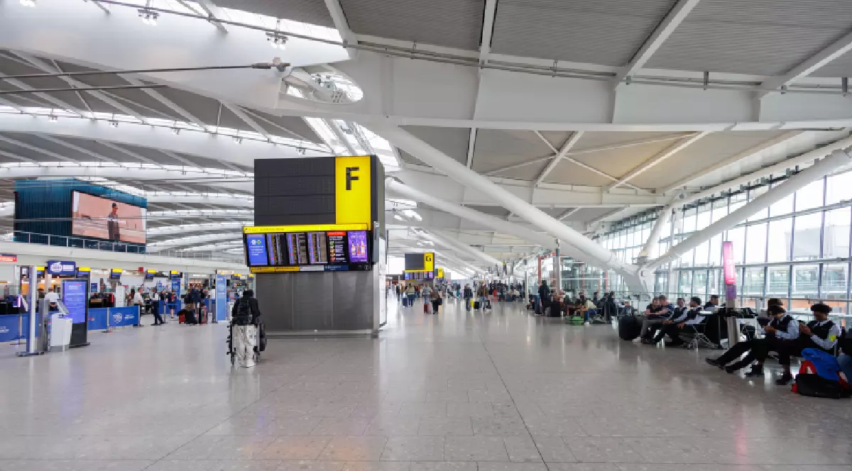 Aeroportul Heathrow din Londra, Marea Britanie, 10 aprilie 2026