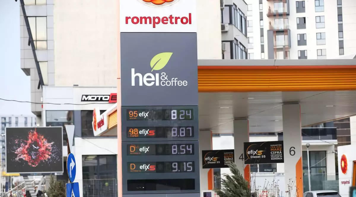 O benzinărie Rompetrol din București, 23 martie 2026