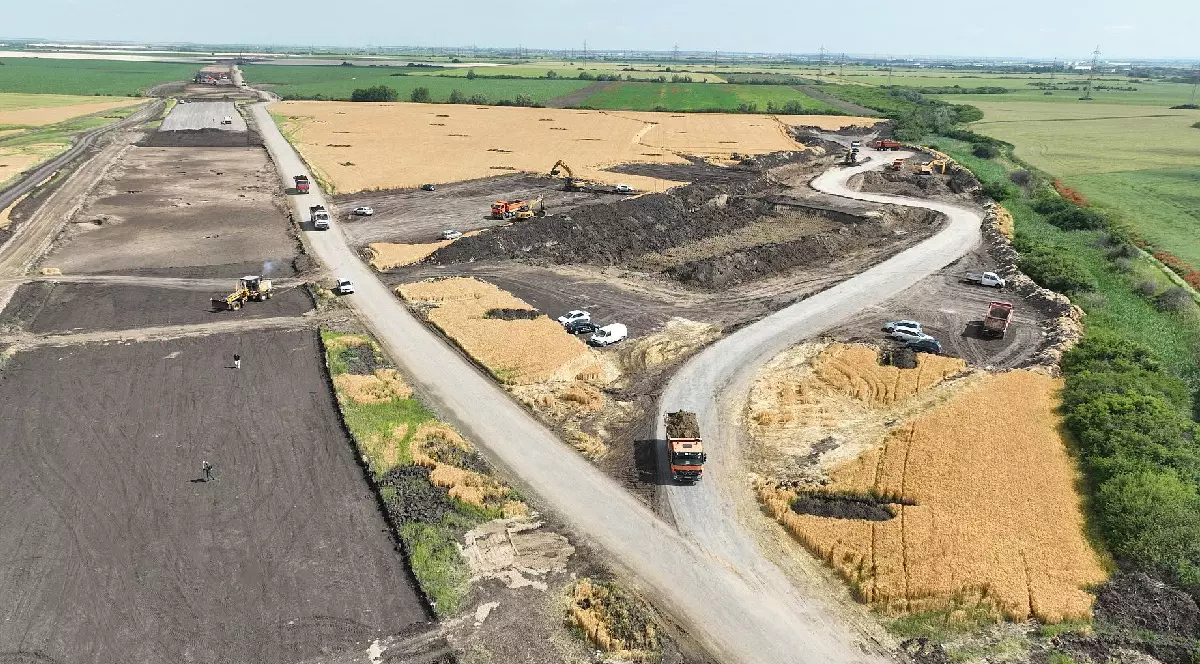 Șantierul Variantei de Ocolire Timișoara Vest înregistrează progrese vizibile pe mai multe fronturi.