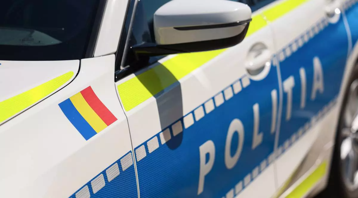 Detaliu mașină de poliție România