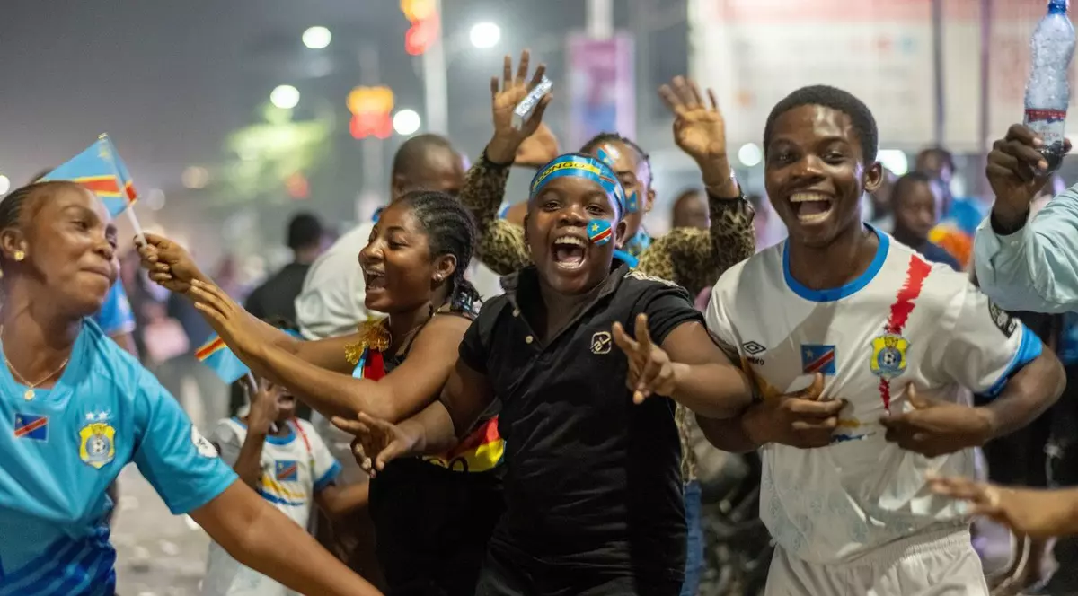Suporterii din Republica Democratică Congo sărbătoresc la Kinshasa remiza istorică din Cupa Mondială împotriva Portugaliei