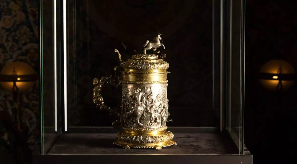 Cana cu unicorn, veche de peste 300 de ani, s-a vândut cu 140.000 de euro la Artmark