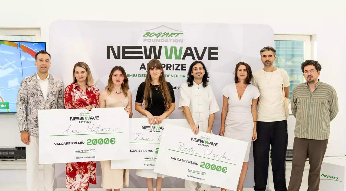 Fundația Bog’Art a premiat trei studenți care au creat, pentru NEW WAVE Art Prize, lucrări de artă inspirate de evoluția AI