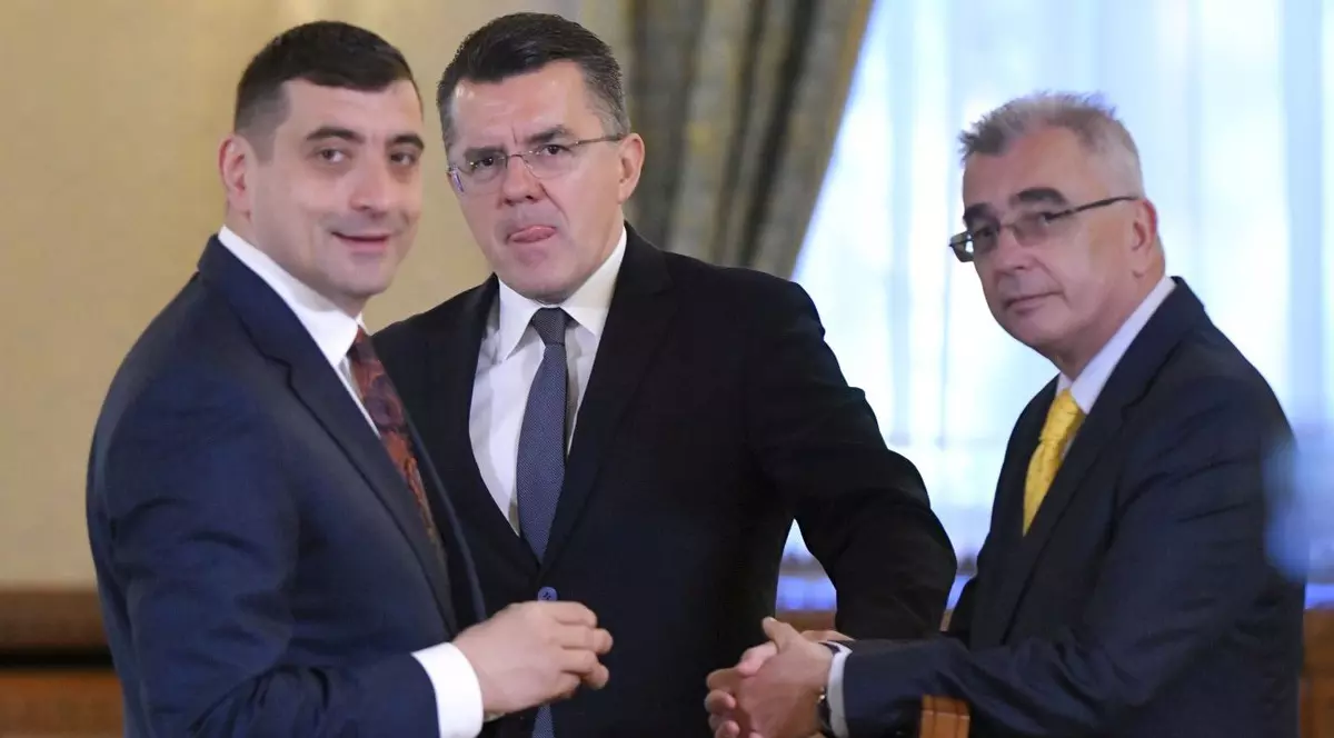 George Simion, Dan Dungaciu si Petrisor Peiu sunt cei mai importanți oameni din conducerea AUR