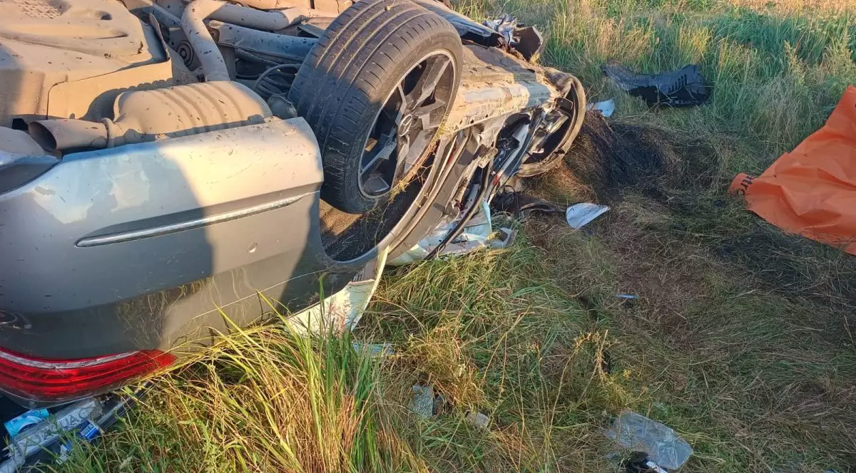 Accident în Brăila, mașină răsturnată