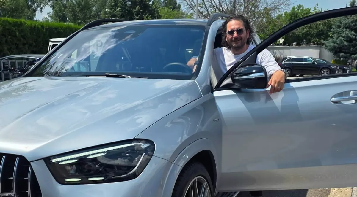 Florin Dumitrescu s-a întors de la filmări și a rămas mască! Ce a găsit în casă după ce soția lui s-a apucat de renovat
