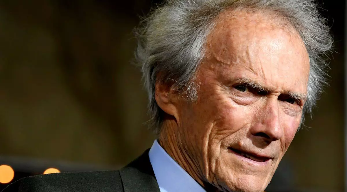Clint Eastwood sosește la premiera filmului „The Mule” la Village Theatre, pe 10 decembrie 2018, în Los Angeles, SUA, 10 decembrie 2018