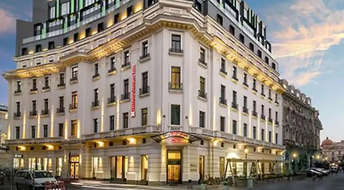 Hilton Garden Inn Bucharest Old Town a implementat o serie de măsuri pentru reducerea consumului de energie electrică. Sursă foto: Facebook Hilton Garden Inn Bucharest Old Town.