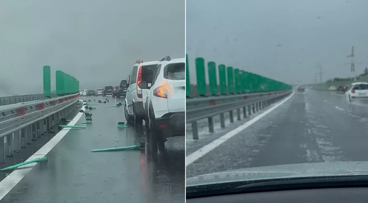 Furtună pe Autostrada A1 Pitești-Curtea de Argeș: A căzut grindină, iar panourile antiorbire au fost smulse și aruncate pe stradă