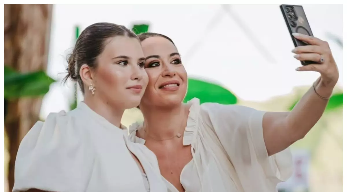 Cum s-au distrat Oana Roman și fiica ei în weekend: „Costul e minim și starea de bine este garantată”