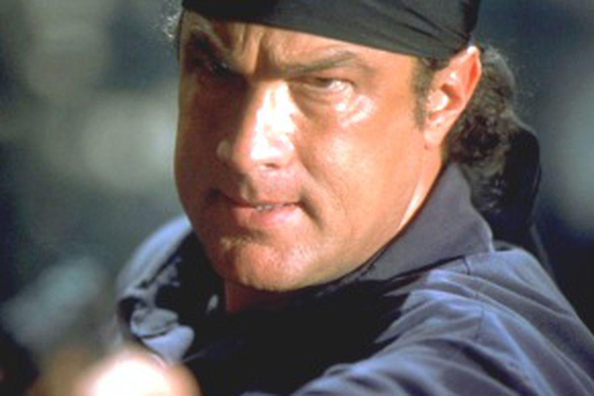 Steven Seagal Acuzat Că Dă Bătaie Pe Bune La Filmări Entertainment Monden Libertatea Libertatea