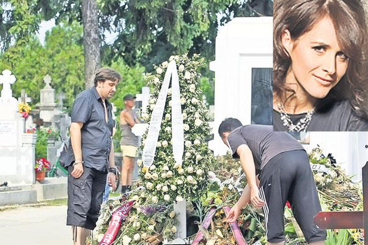 Petru Mircea E Somat De Ion Manole Pune I Cruce De MarmurÄƒ MÄƒdÄƒlinei Libertatea Libertatea