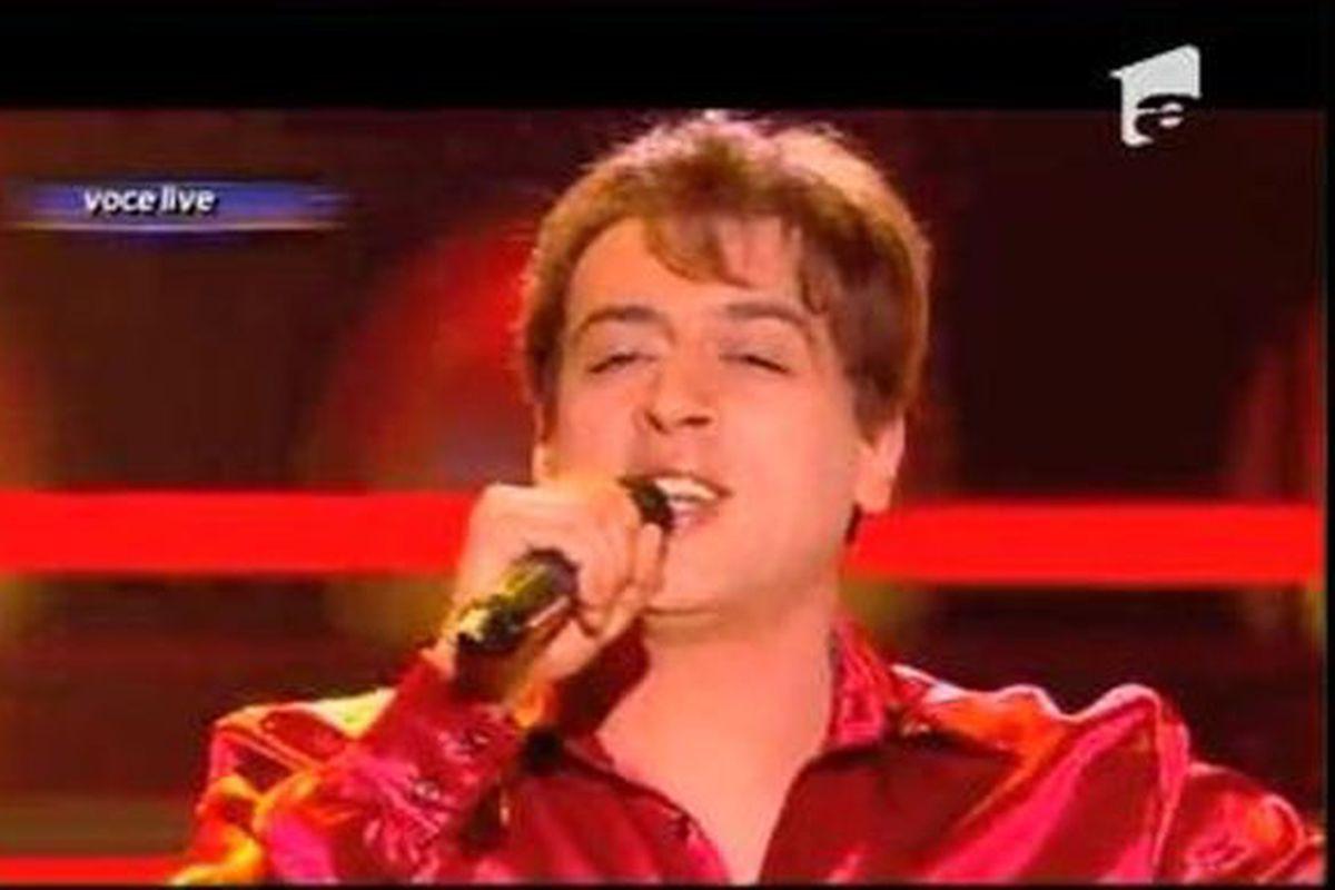 Video Senzaţional Uite L Pe Crbl Transformat In Fuego Cantand Toată Lumea Dansează Cu Mine Entertainment Monden Libertatea Libertatea