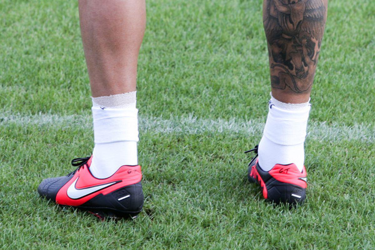 Tamas Are Un Nou Tatuaj Pe Gamba Dreaptă Foto Fotbal Sport Libertatea Libertatea