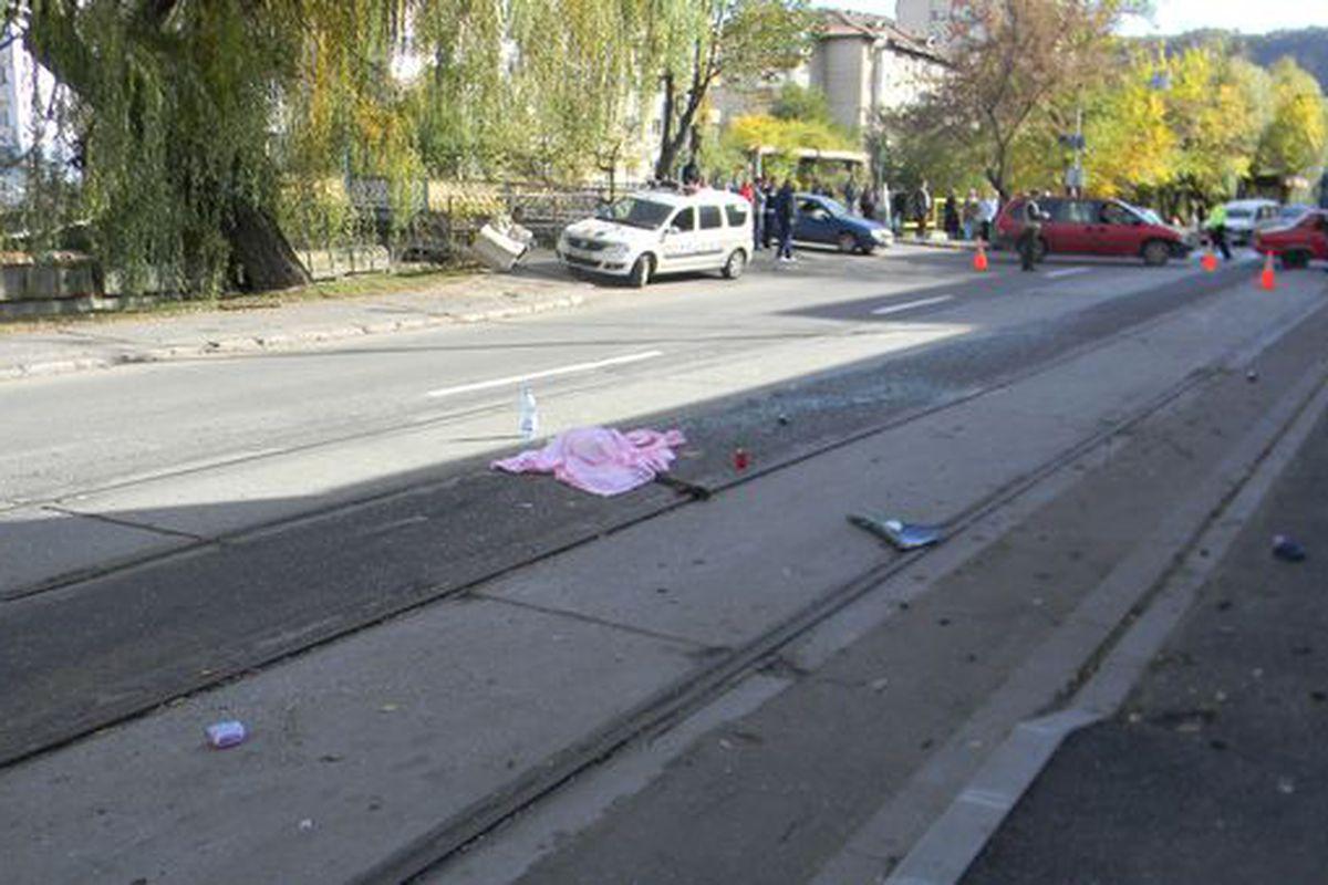 O Fetiţă De 5 Ani A Murit Intr Un Accident Rutier In Resiţa Foto Stiri știri Romania Libertatea Libertatea