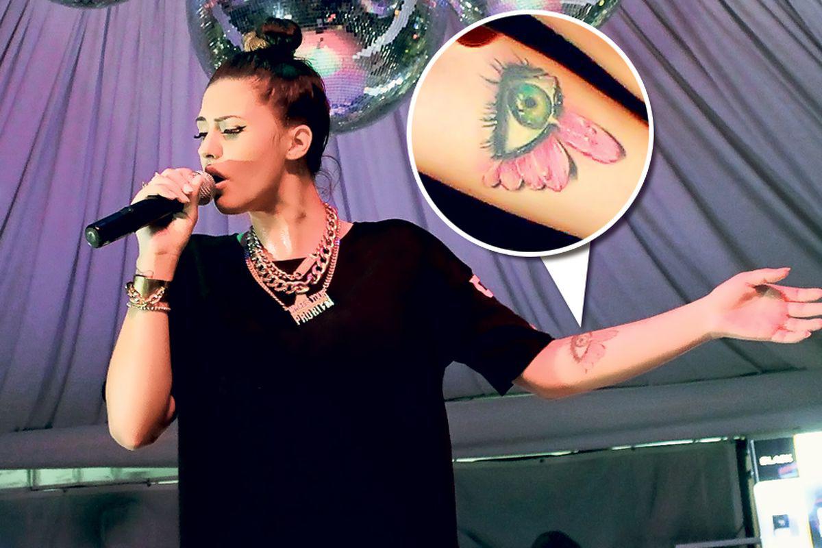 Antonia Si Ochiul Care Plange Ce Vrea Să Ne Transmită Artista Entertainment Monden Libertatea Libertatea