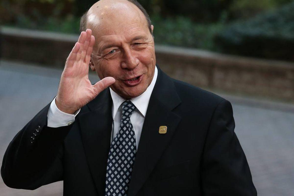 Traian Băsescu Si A Concediat Consilierii Iată Motivul Politică Stiri Libertatea Libertatea