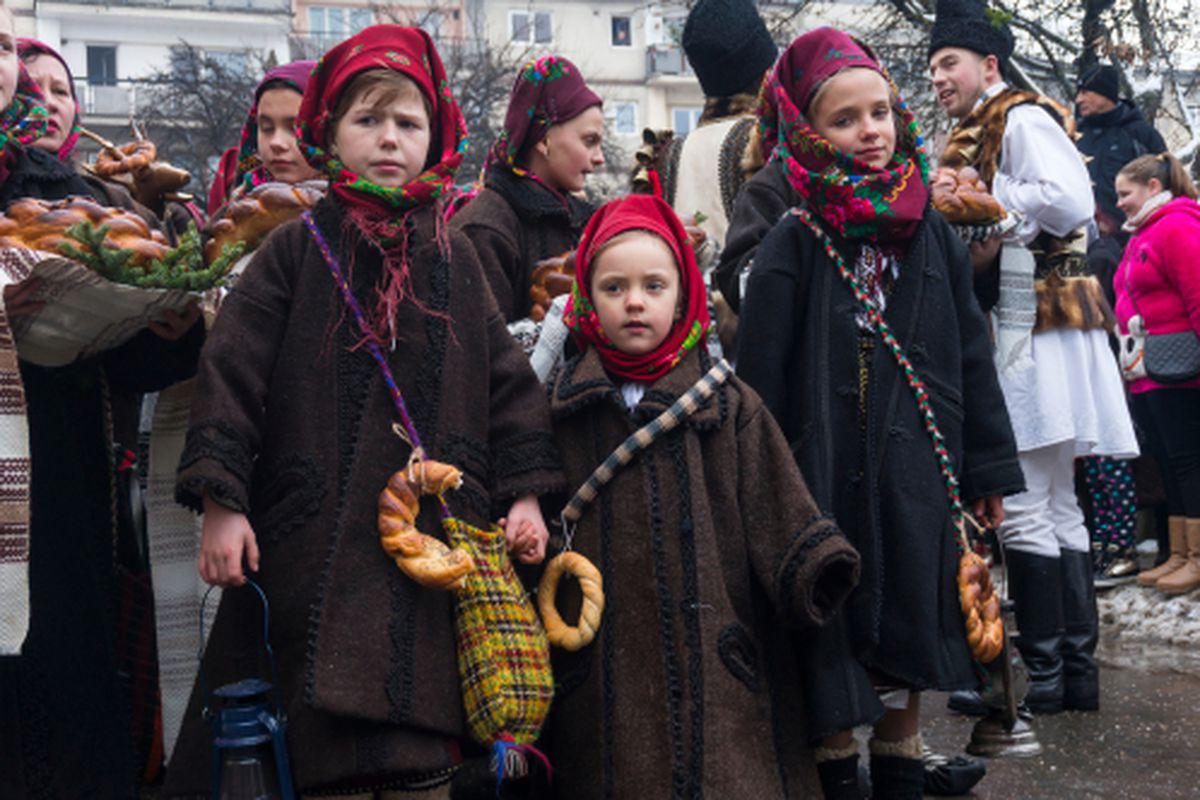 Cand Se Cantă Sorcova Vesela Versuri Sorcova Vesela Libertatea