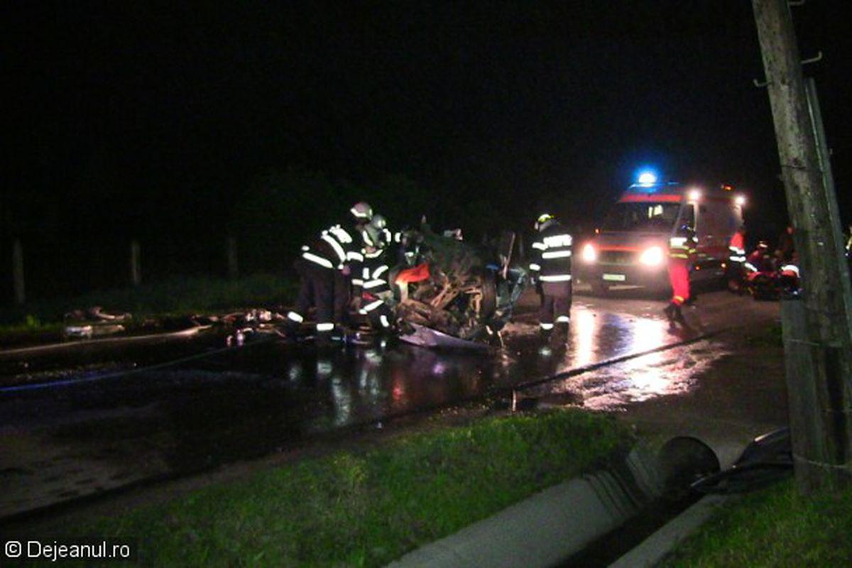 Tragedie In Noaptea De Inviere Doi Tineri Au Murit Intr Un Accident Cumplit Foto Video Stiri știri Romania Libertatea Libertatea