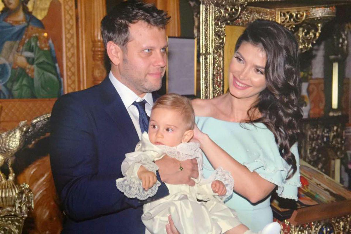 Alina Pușcaș A Născut Primele Imagini Cu Micuța Melissa Antonia Entertainment Monden Libertatea Libertatea