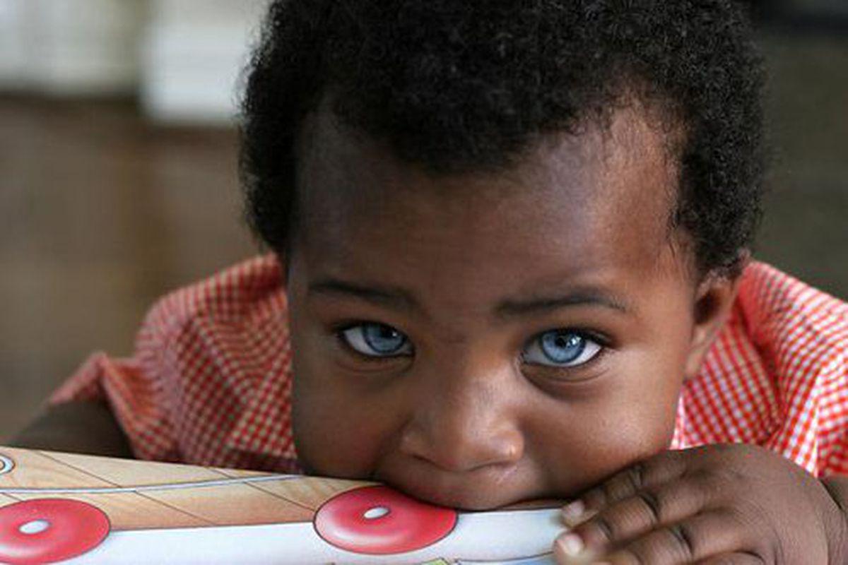 Copilul Cu Cei Mai Frumoși Ochi Din Lume Este O Senzație Mondială