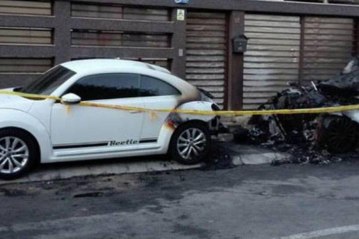 Două Mașini Incendiate In Constanța Atac In Stil Mafiot In Centrul Orașului Libertatea
