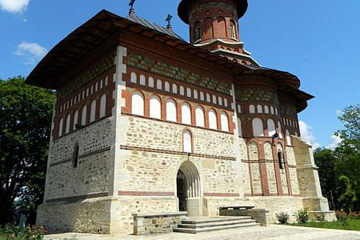 Jaf La Biserica Din Dorohoi Ctitorită De ștefan Cel Mare Libertatea