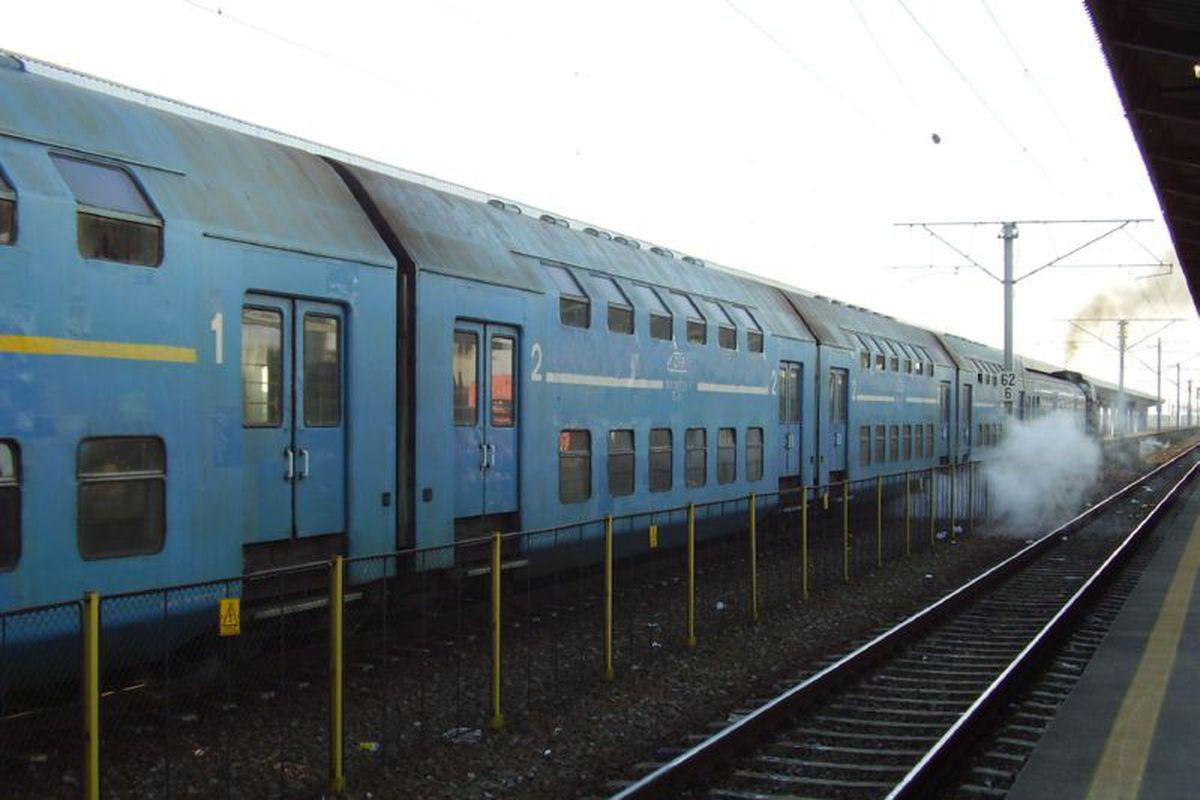 Cugireana Era Candva Cel Mai Lung Tren De Călători Din Europa