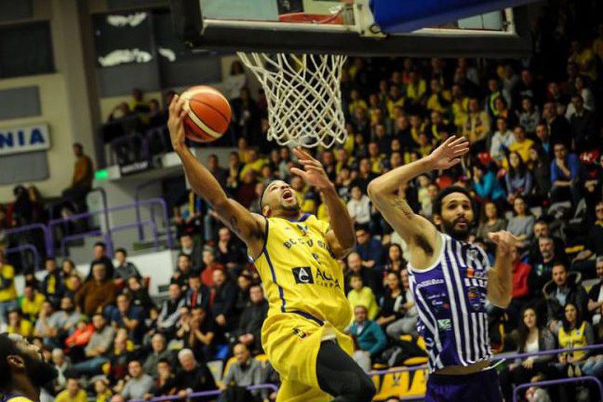 S A Decis Play Off Ul Ligii Naționale De Baschet Masculin 2018 Campioana U Bt Cluj A Invins La Sibiu și A Caștigat Sezonul Regular Sport Libertatea Libertatea