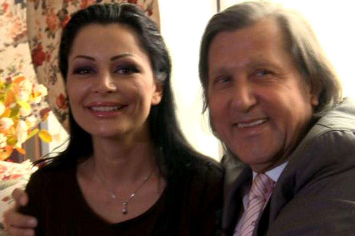 Brigitte Sfăt A Publicat Imaginea Cu Tanăra Care Se Afla In Mașina Soțului Ei Libertatea