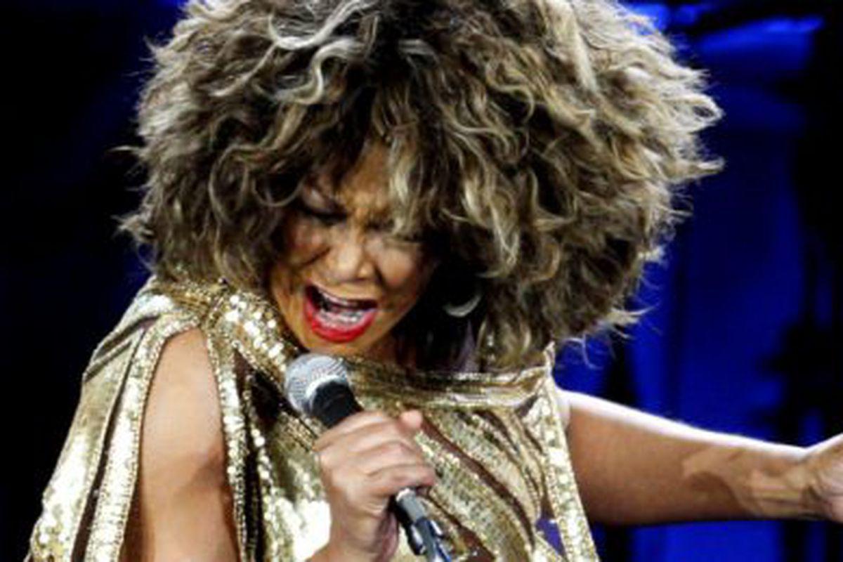 Tina Turner A Imprăștiat In Ocean Cenușa Fiului Ei Care S A Sinucis Libertatea