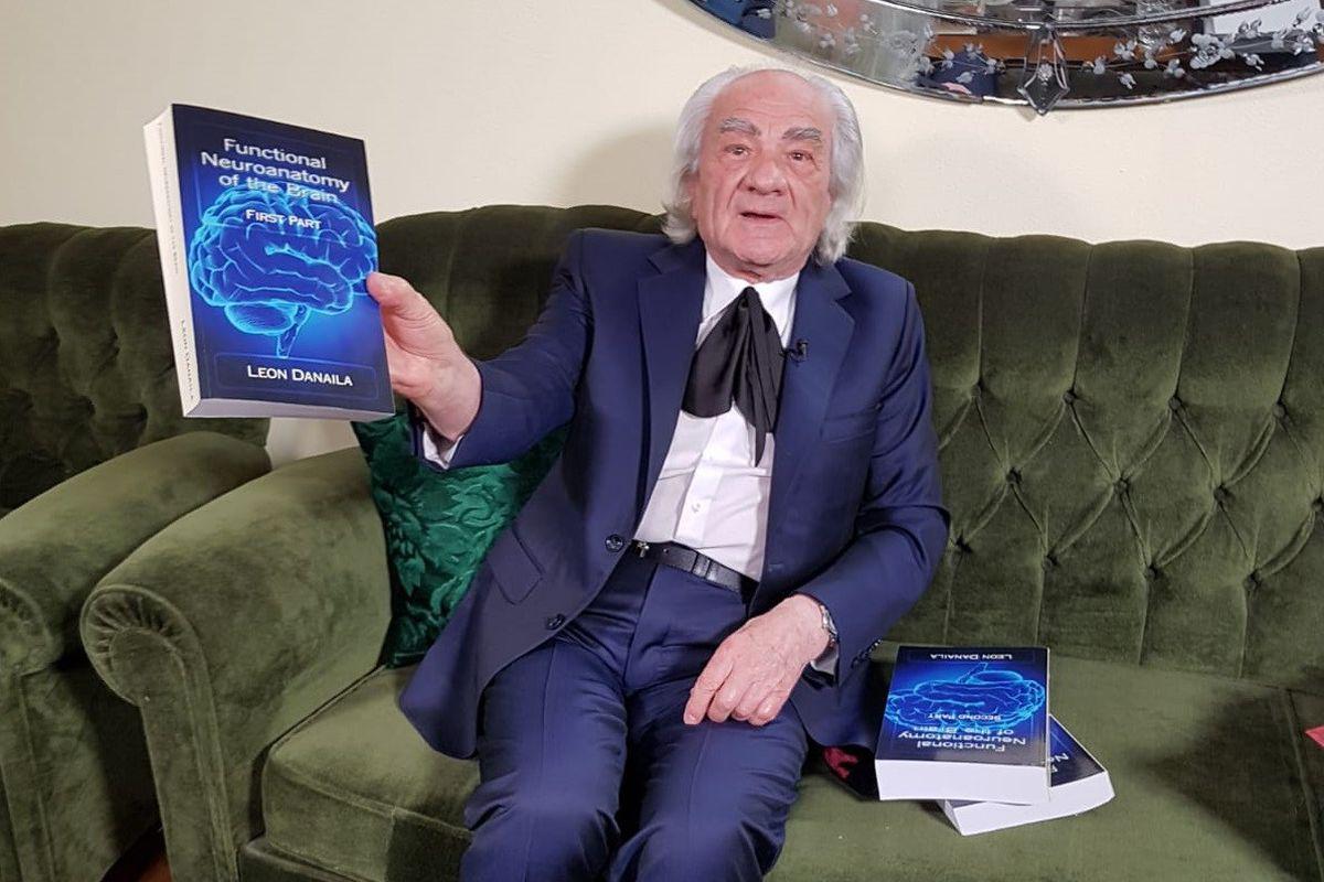 Neurochirurgul Leon Dănăilă In Mijlocul Protestatarilor Libertatea