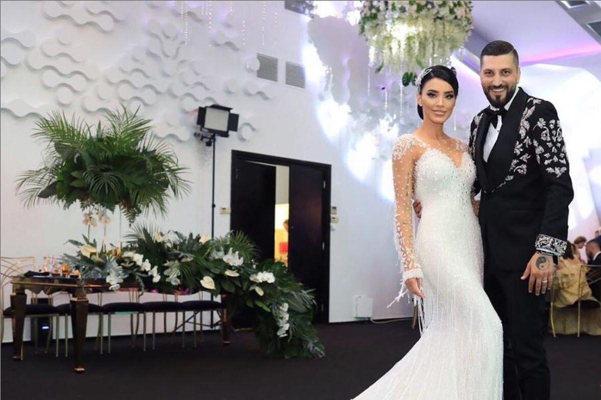 Rochia De Mireasă Purtată De Adelina Pestrițu La Petrecerea De Nuntă Entertainment Libertatea Libertatea