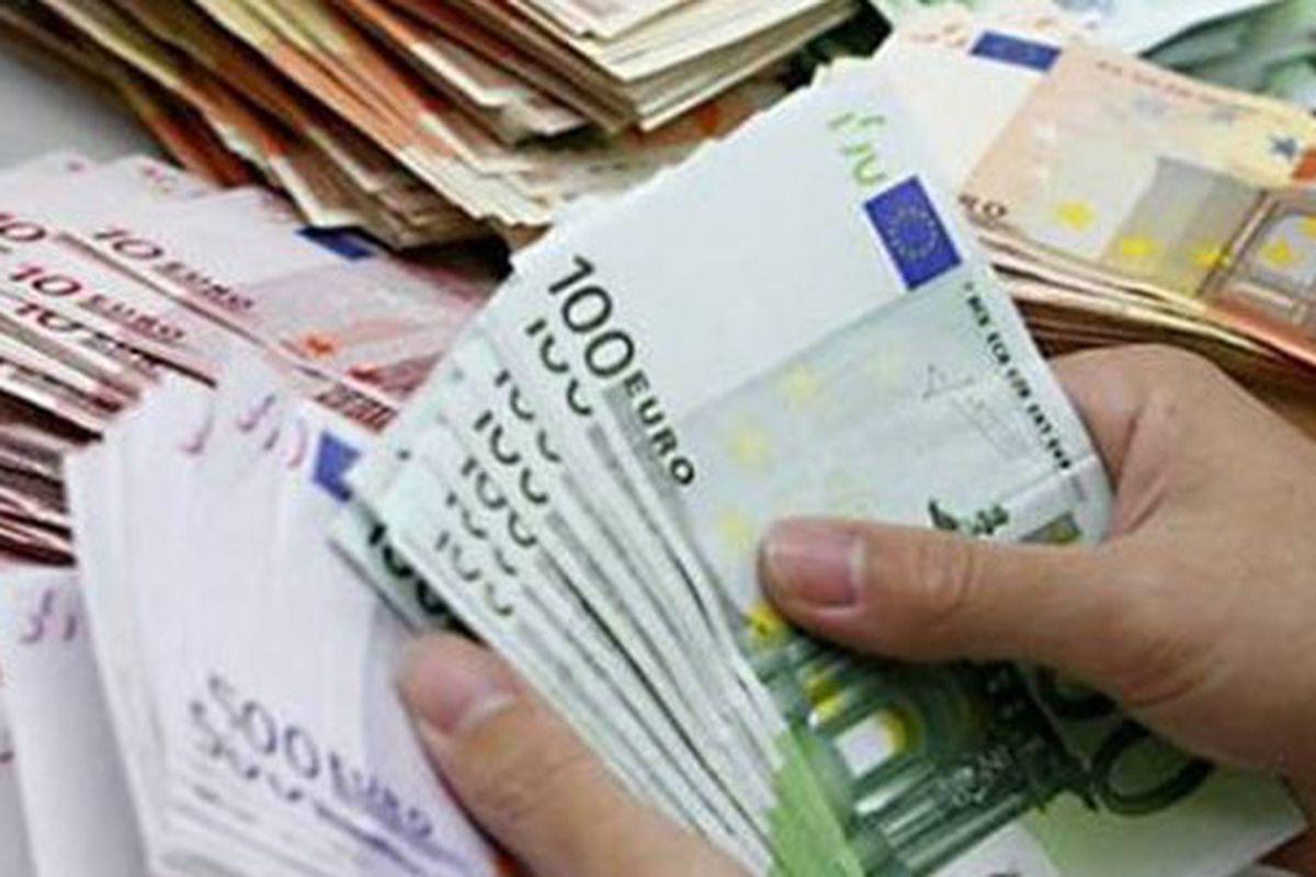 Curs Valutar 9 Septembrie 2019 Cat A Ajuns Să Coste 1 Euro Libertatea