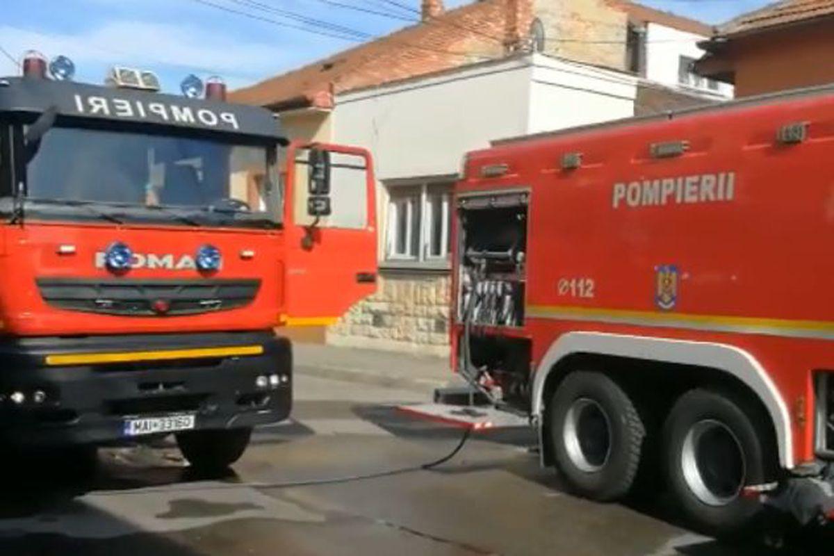 Incendiu Puternic Aproape De Centrul Clujului Focul S A Extins
