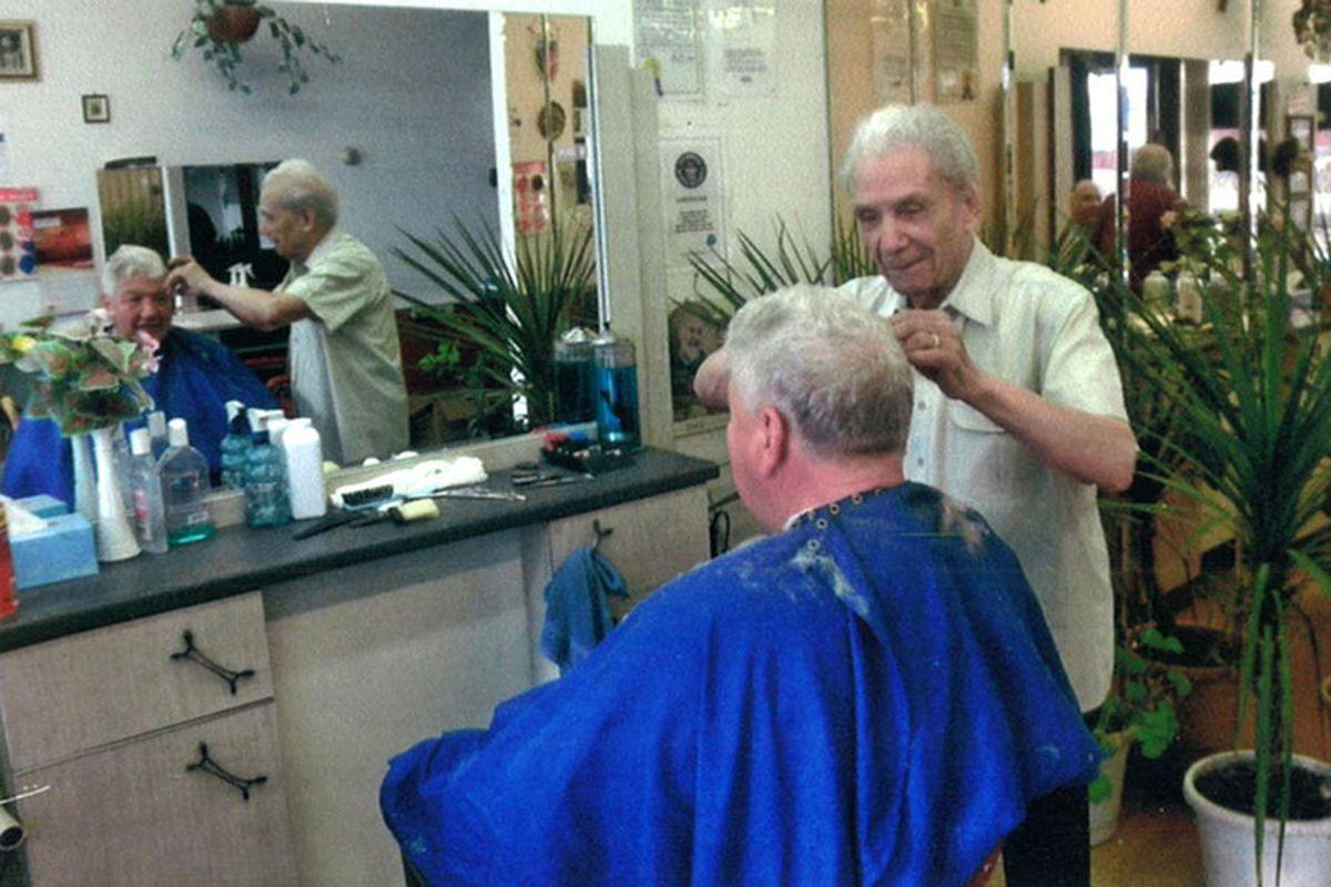 A Murit Cel Mai Bătran Frizer Din Lume Anthony Mancinelli A Lucrat Pană La 108 Ani Libertatea
