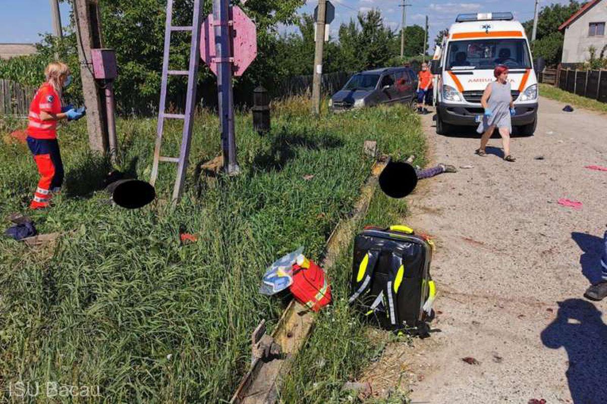 O Mașină A Fost Lovită De Tren In Județul Bacău Trei Persoane Au Murit Iar Două Au Fost Rănite Stiri știri Romania Libertatea Libertatea