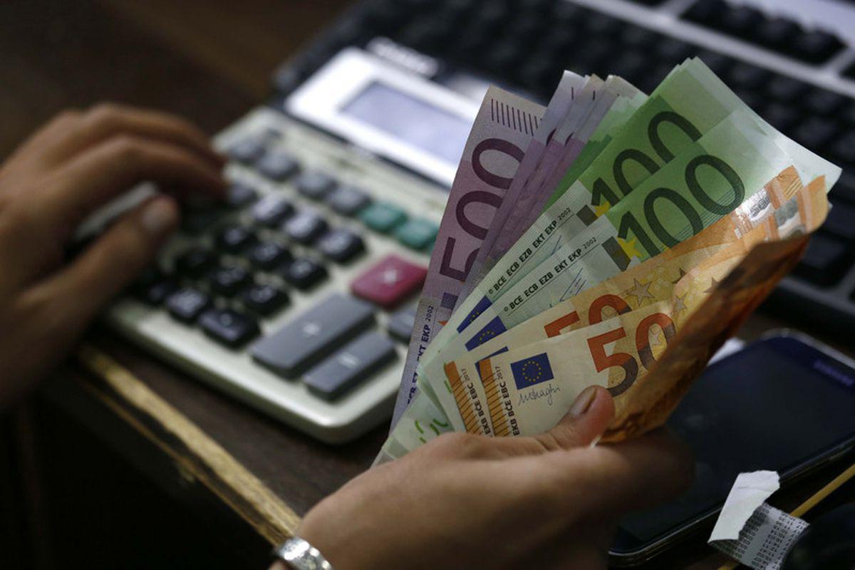 Curs Bnr Azi 18 August 2020 Care E Cursul Valutar De Azi Libertatea