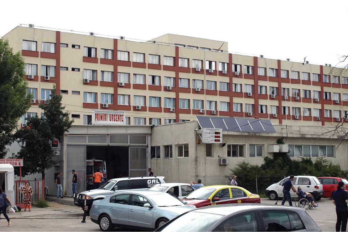 Situație Disperată La Spitalul Județean Ploiești 63 De Pacienți Covid și Non Covid Inghesuiți Intr Un Izolator Destinat Primirii A 17 Bolnavi Medic Stau Acolo și 48 De Ore Stiri știri Romania Libertatea Libertatea