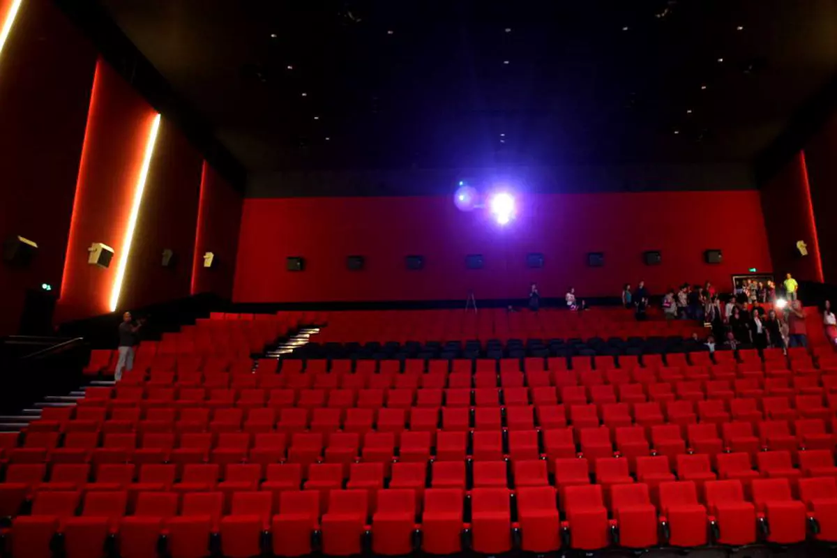 Hollywood Multiplex LanseazÄƒ Pachetele Family Inspired By Raluca Libertatea