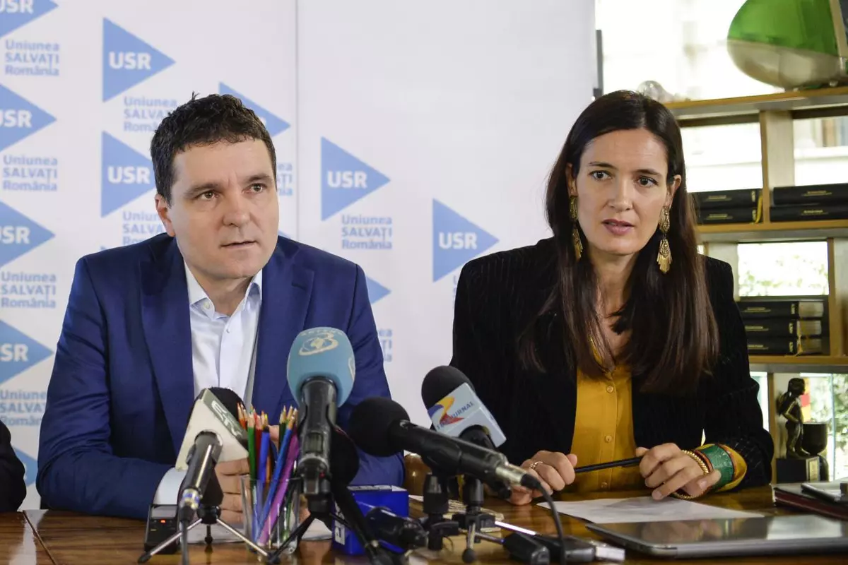 Conflictul Dintre Clotilde Armand È™i Romprest Ne Pune Gunoiul La PoartÄƒ È™i Oglinda In FaÈ›Äƒ Libertatea