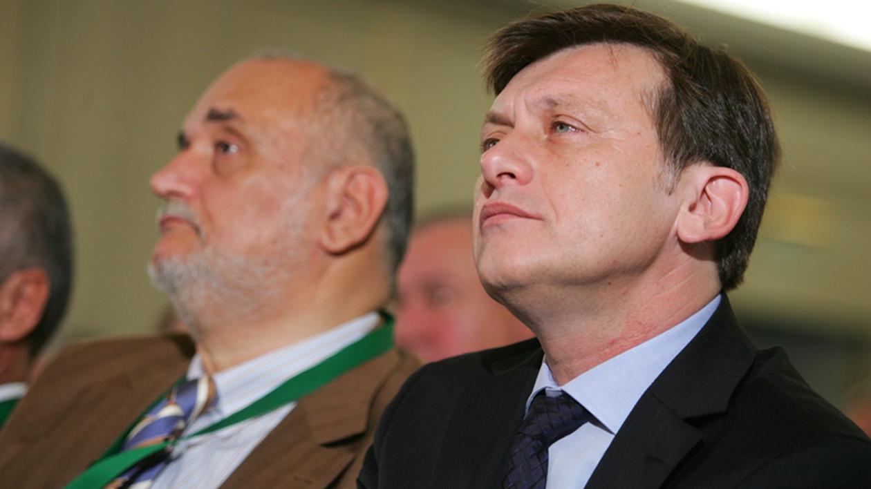 Antonescu doreşte excluderea lui Patriciu din PNL