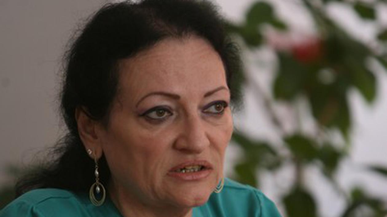 Dr Monica Pop: "Am văzut un om murind de la o petardă. Nu le cumpăraţi!"