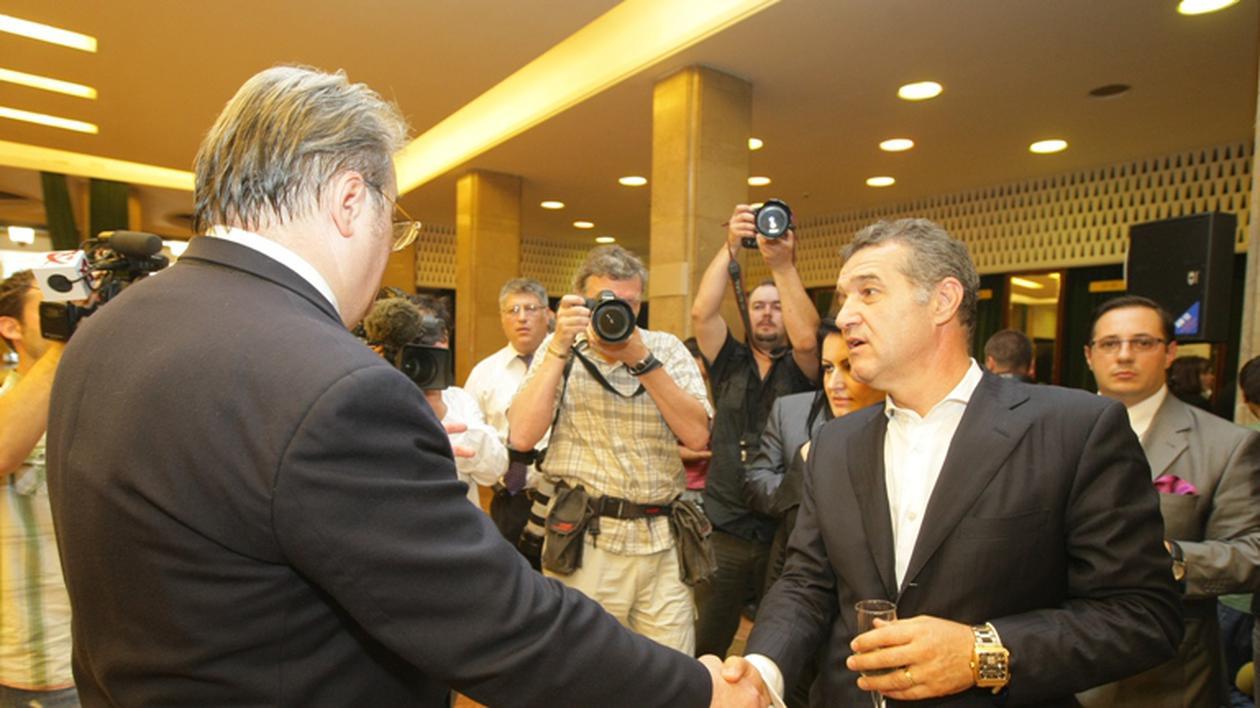 Alianţă neaşteptată! Becali merge cu Vadim în alegeri